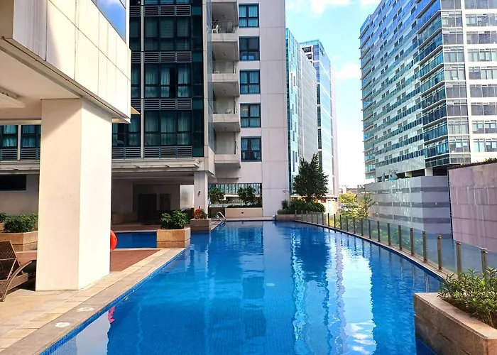 Free Welcome Breakfast, Bgc 1br, 300mbps Fiber, Steps To Mitsukoshi & Uptown, 19c2 Apartment