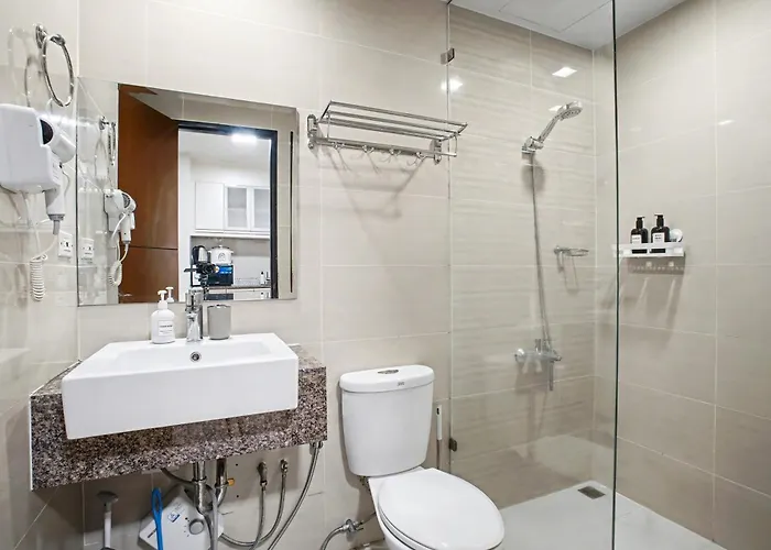 Free Welcome Breakfast, Bgc 1br, 300mbps Fiber, Steps To Mitsukoshi & Uptown, 19c2 * Manila